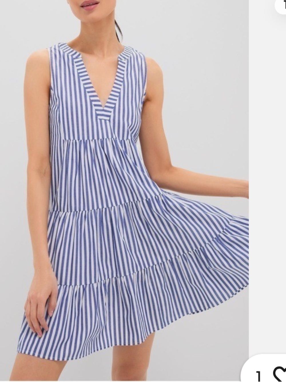 Tuckernuck Dress Kenzo Pomander Place Blue
White Stripe Tiered Large L